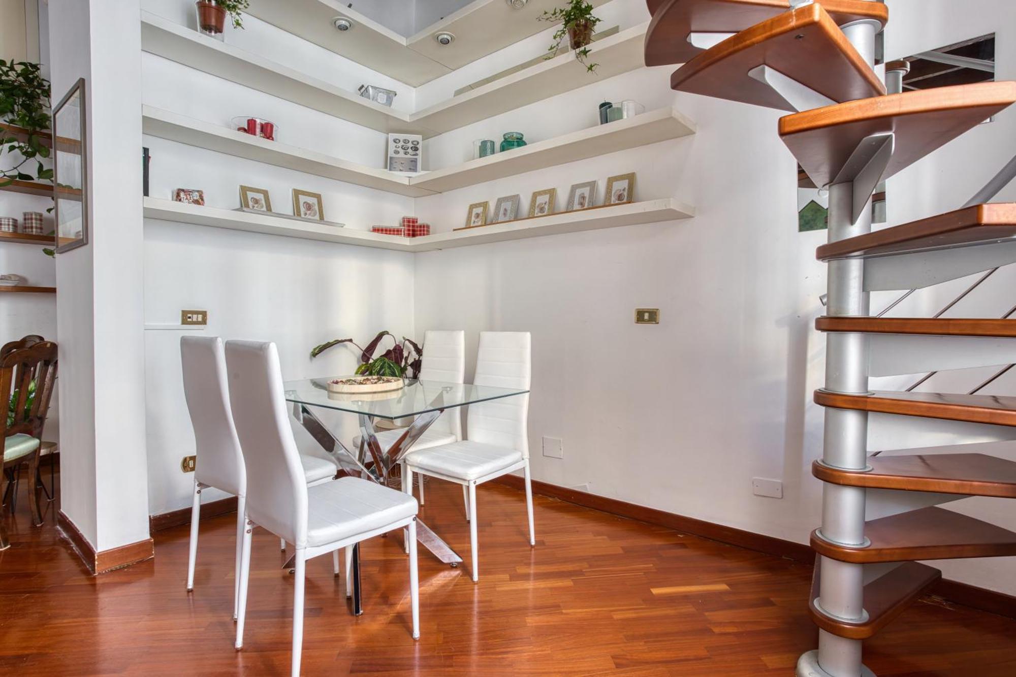 Joivy Spacious Flat, Excellent Centre Access Apartment *