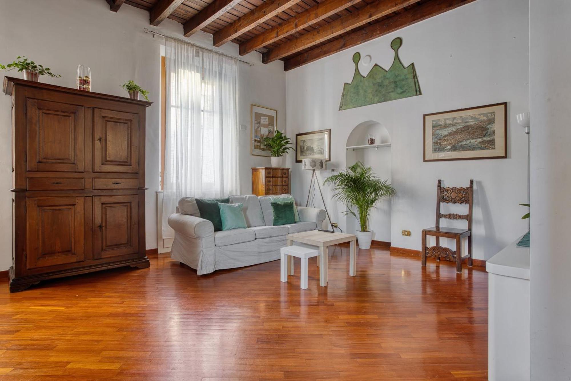 Joivy Spacious Flat, Excellent Centre Access Appartamento